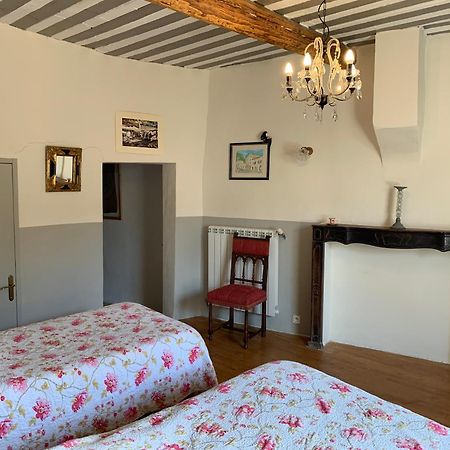 La Sarrasine Hotel Villes-sur-Auzon Luaran gambar