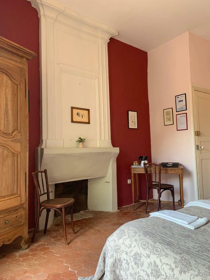 La Sarrasine Hotel Villes-sur-Auzon Luaran gambar