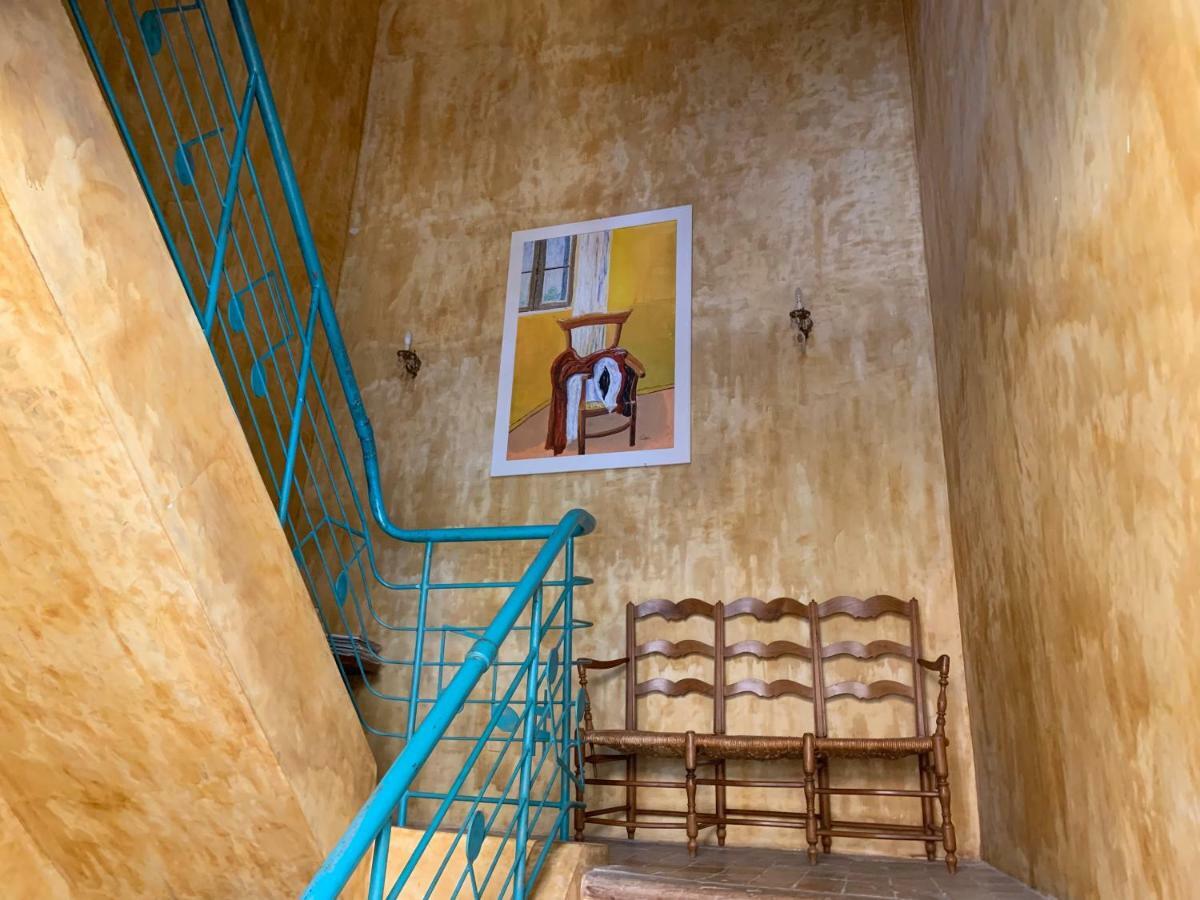 La Sarrasine Hotel Villes-sur-Auzon Luaran gambar