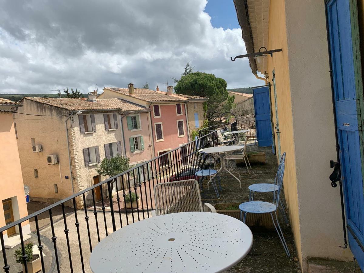 La Sarrasine Hotel Villes-sur-Auzon Luaran gambar